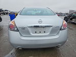 Nissan Altima 2011