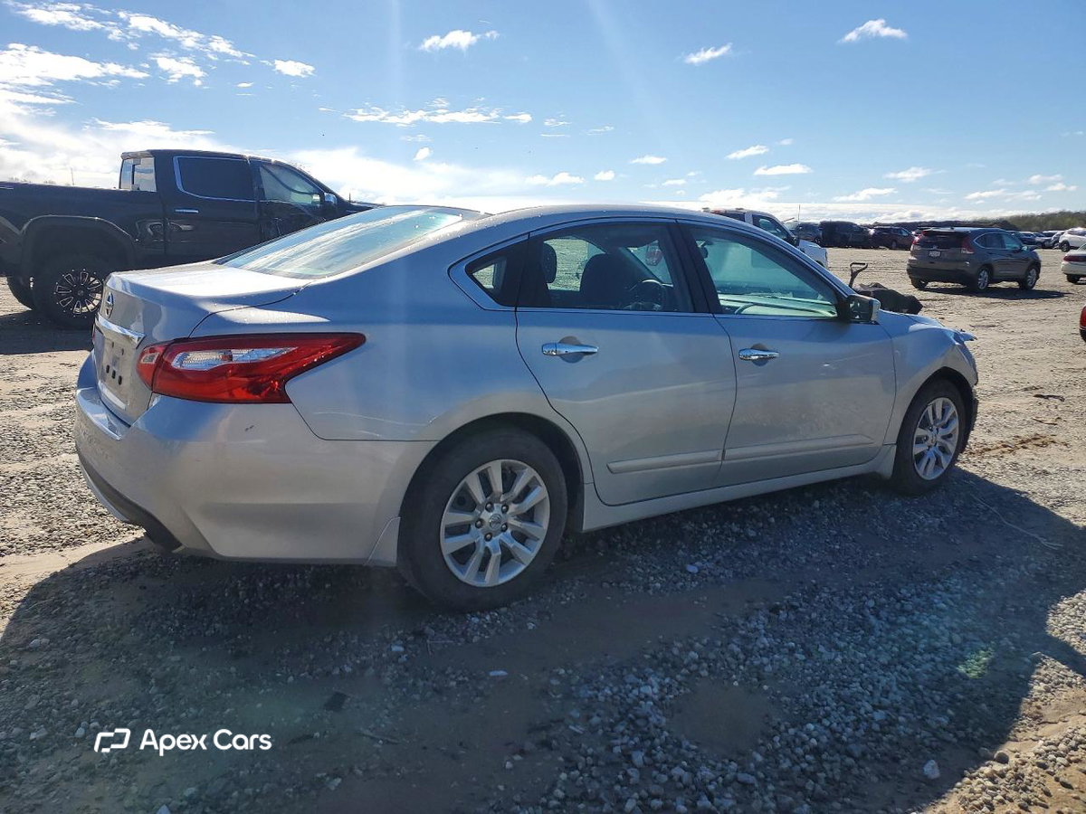 Nissan Altima 2017