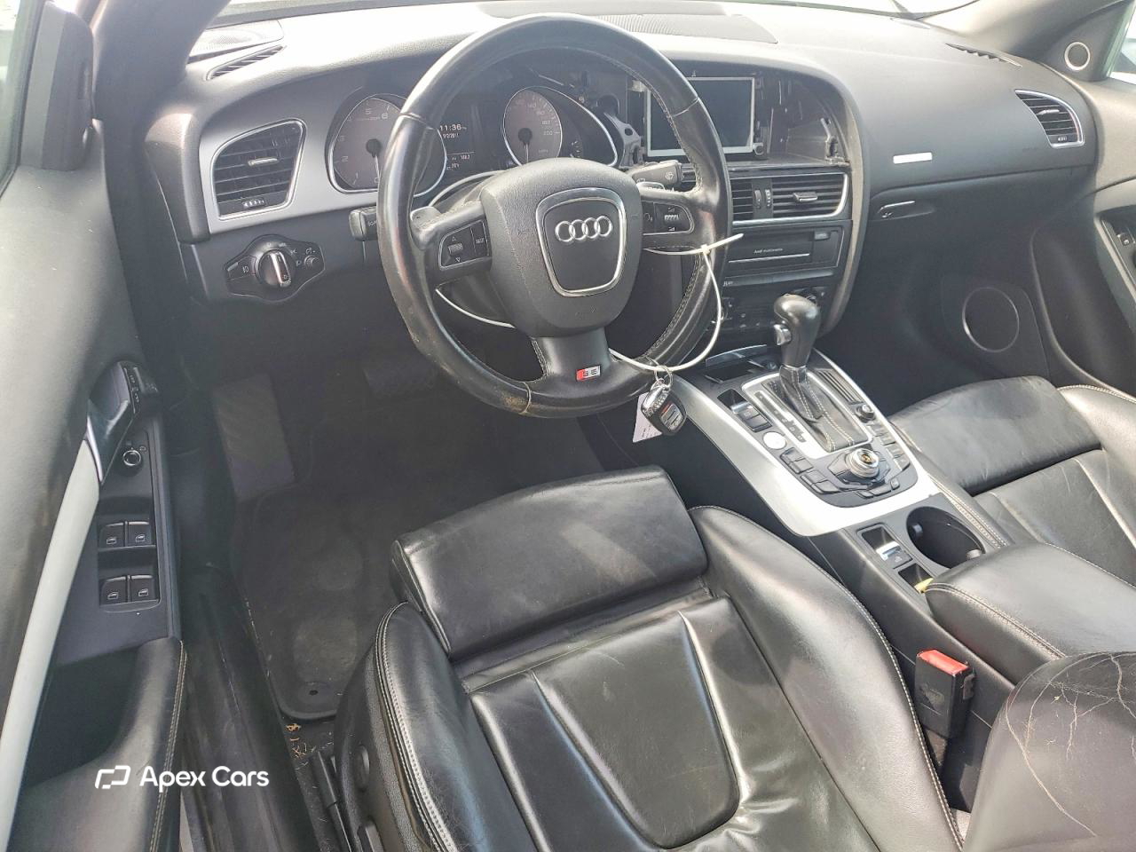 Audi RS5 2012