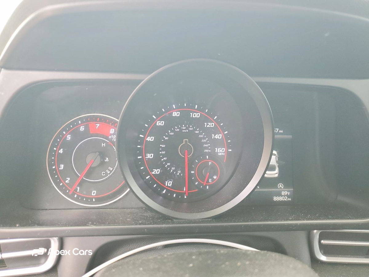 Hyundai Elantra 2021