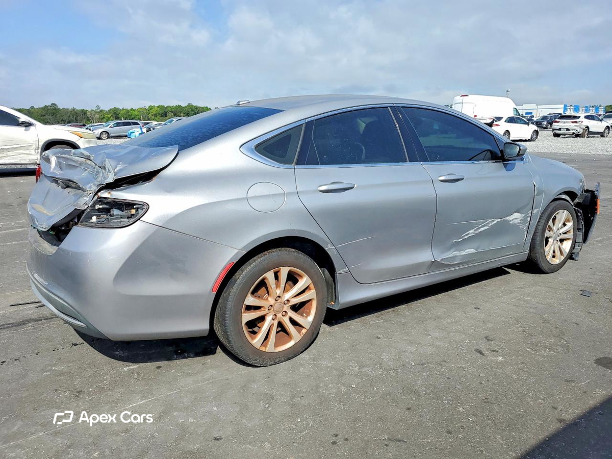 Chrysler 200 2015