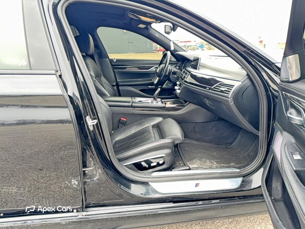 BMW Series 7 2016