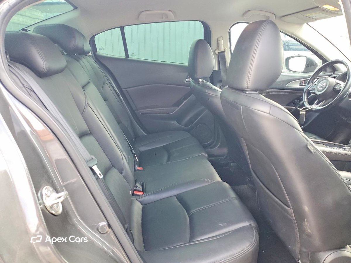Mazda 3 2018
