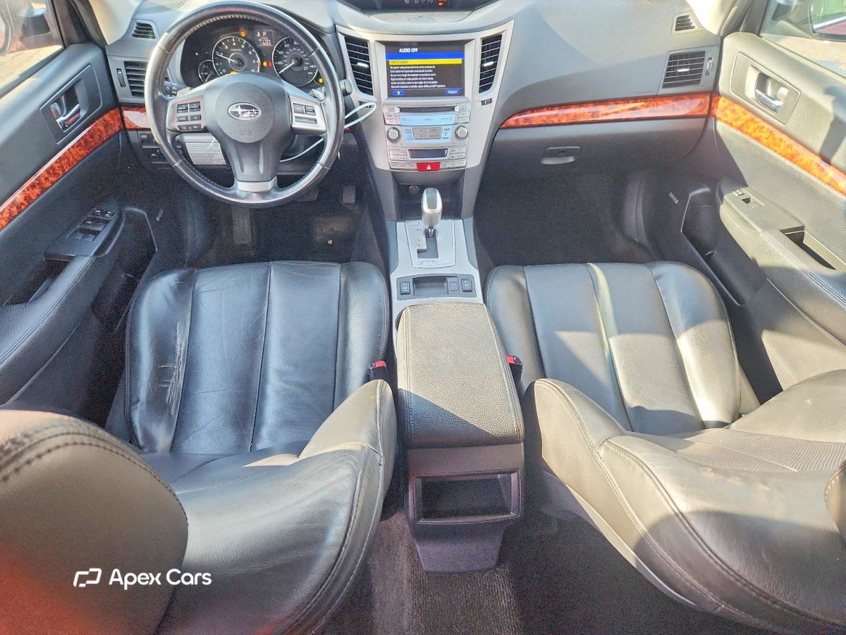 Subaru Outback 2012
