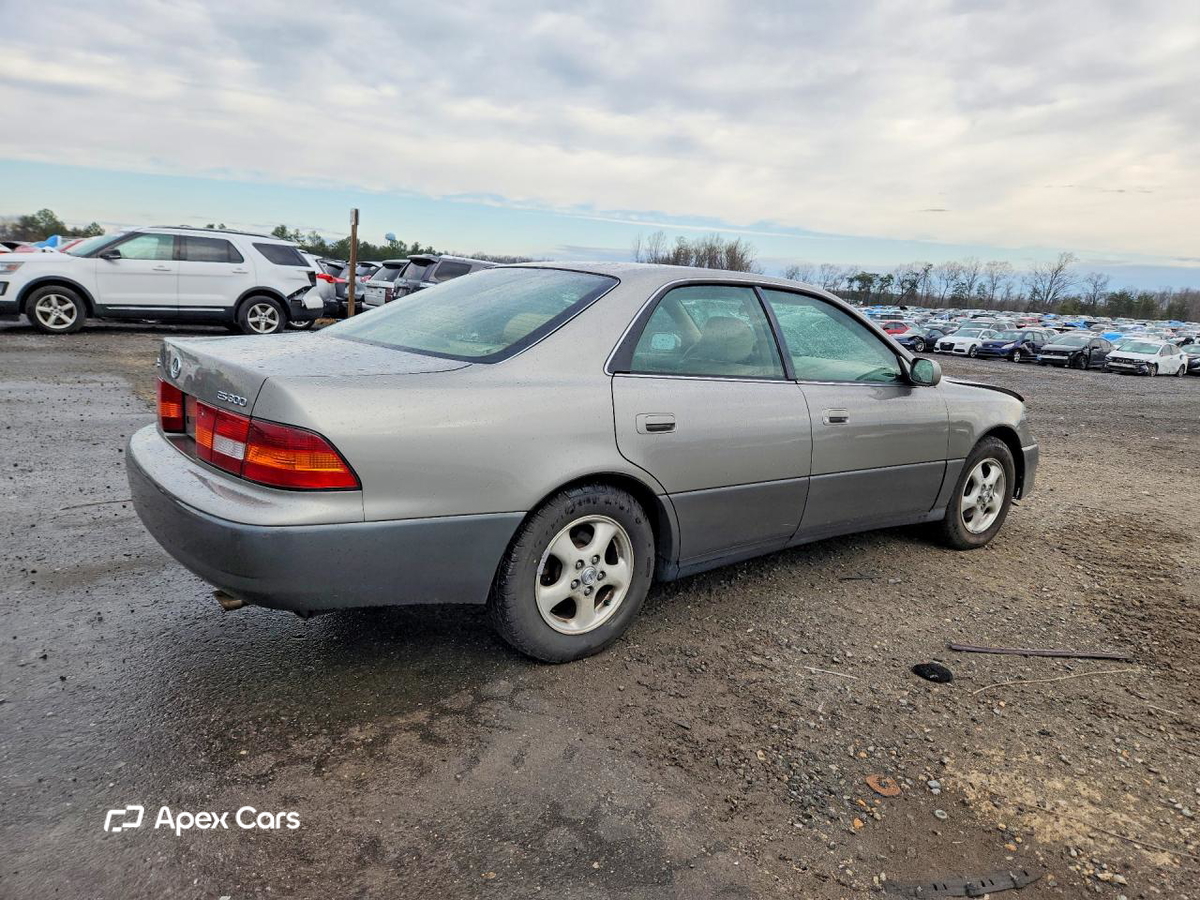 Lexus ES 1999