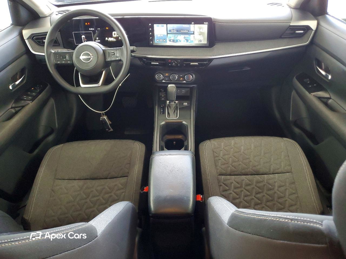 Nissan Kicks 2025