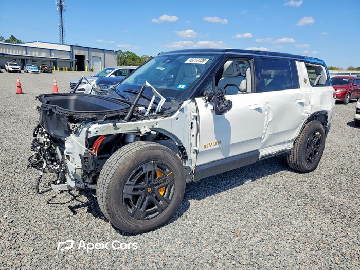2023 Rivian R1S - Image 1 of 5