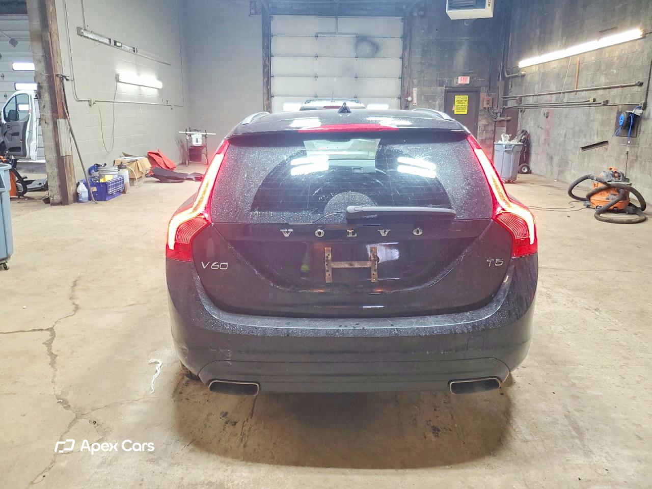 Volvo V60 2015