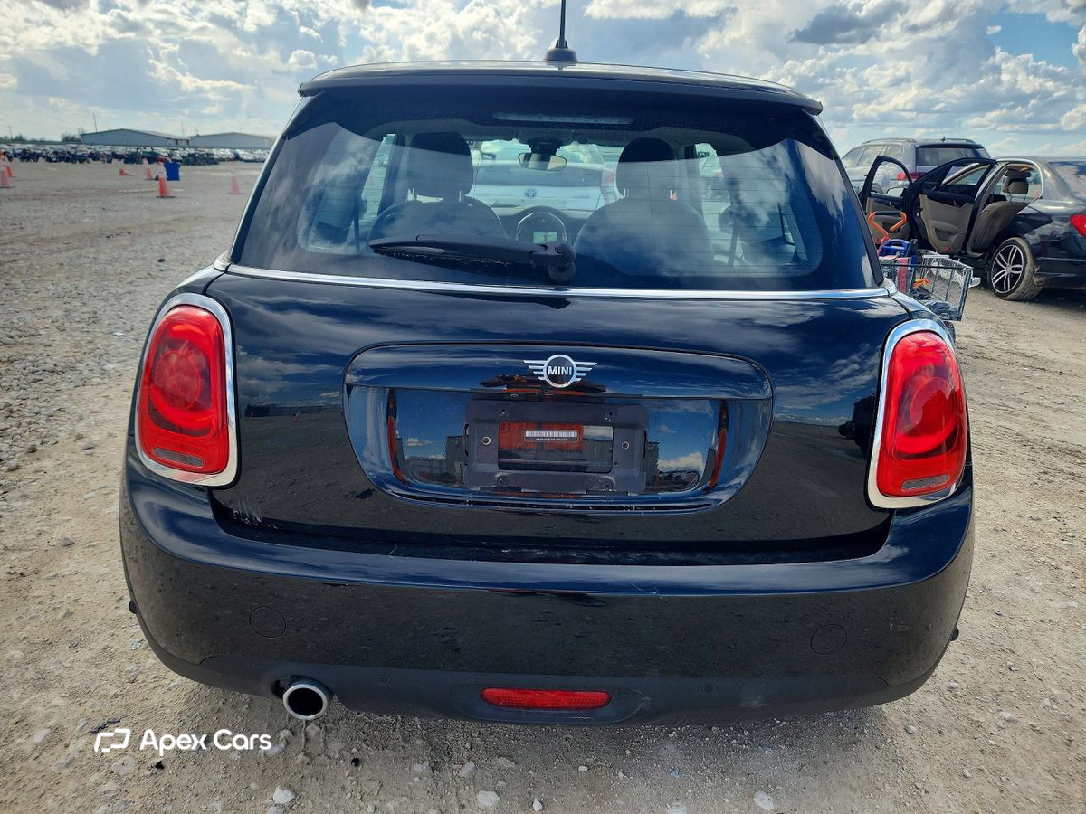 MINI Cooper 2021