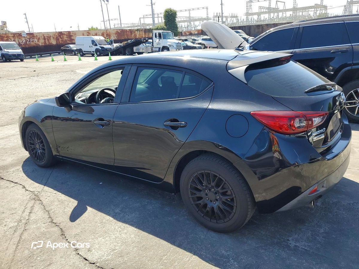 Mazda 3 2015