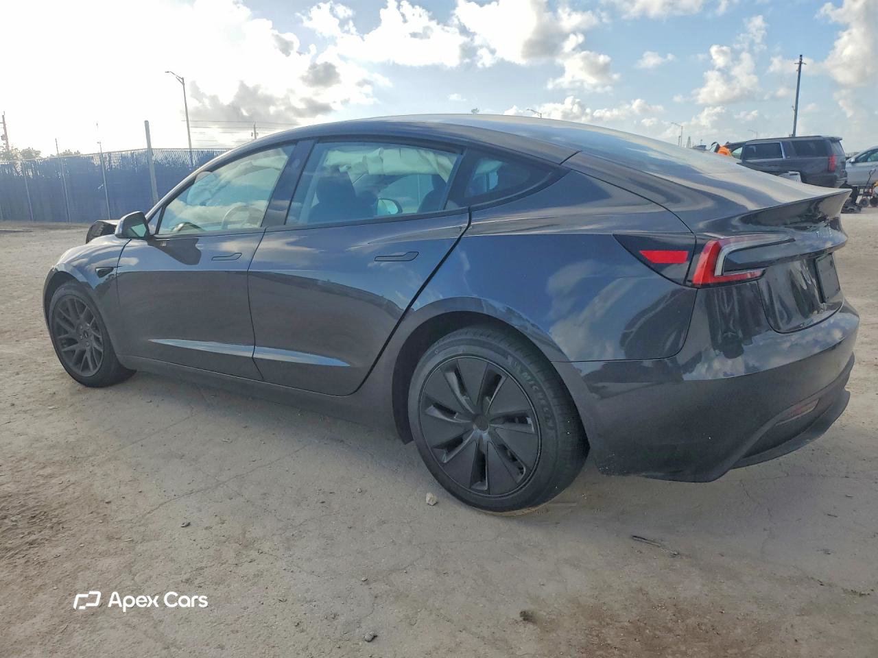 Tesla Model 3 2025