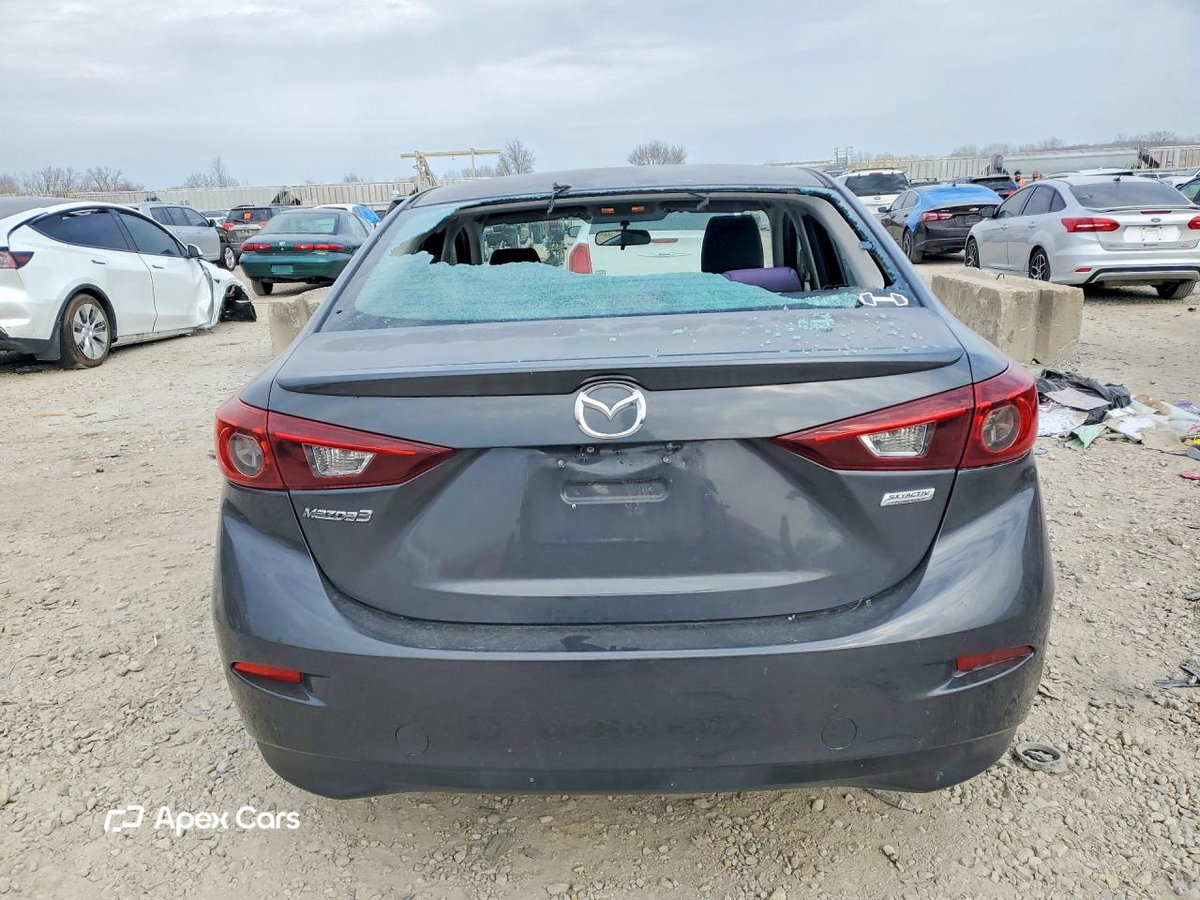 Mazda 3 2015