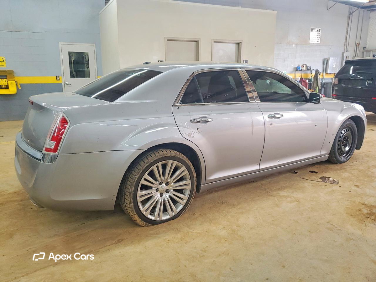 Chrysler 300 2013