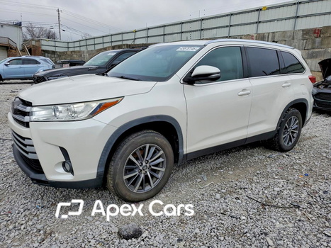 Toyota Highlander 2019 - Image 1 of 13