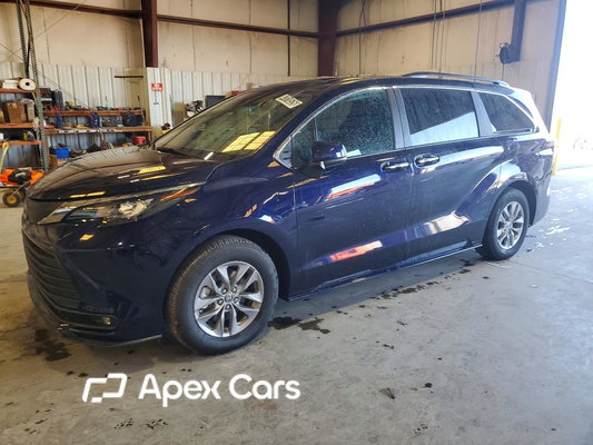 Toyota Sienna 2025 - Image 1 of 13
