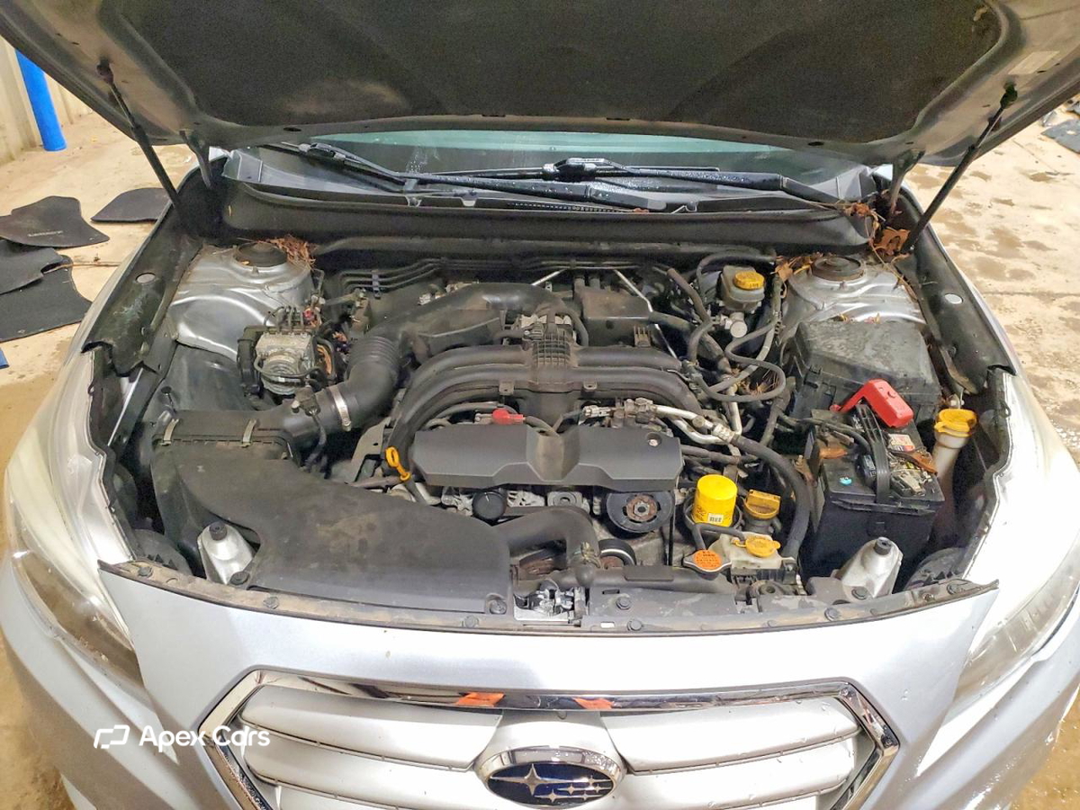 Subaru Legacy 2015