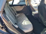 Tesla Model S 2015
