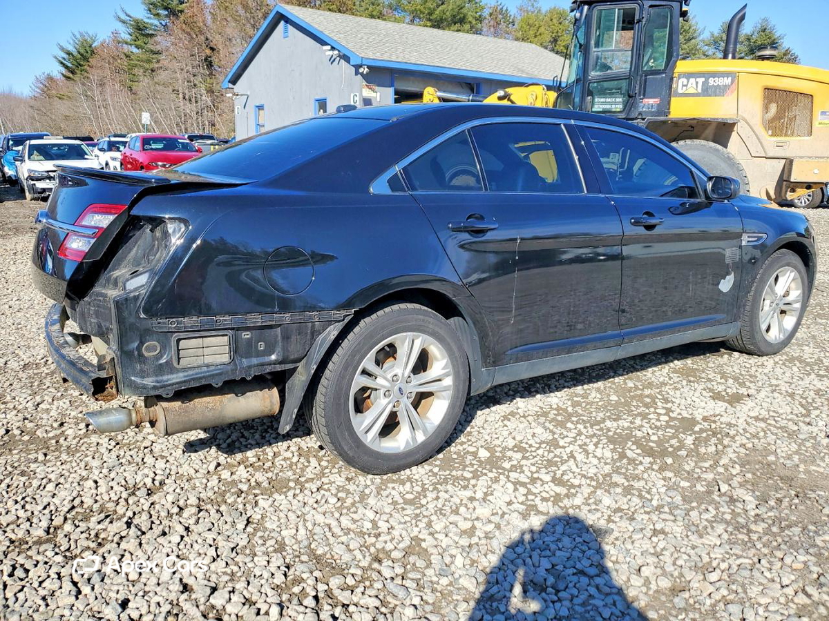Ford Taurus 2016