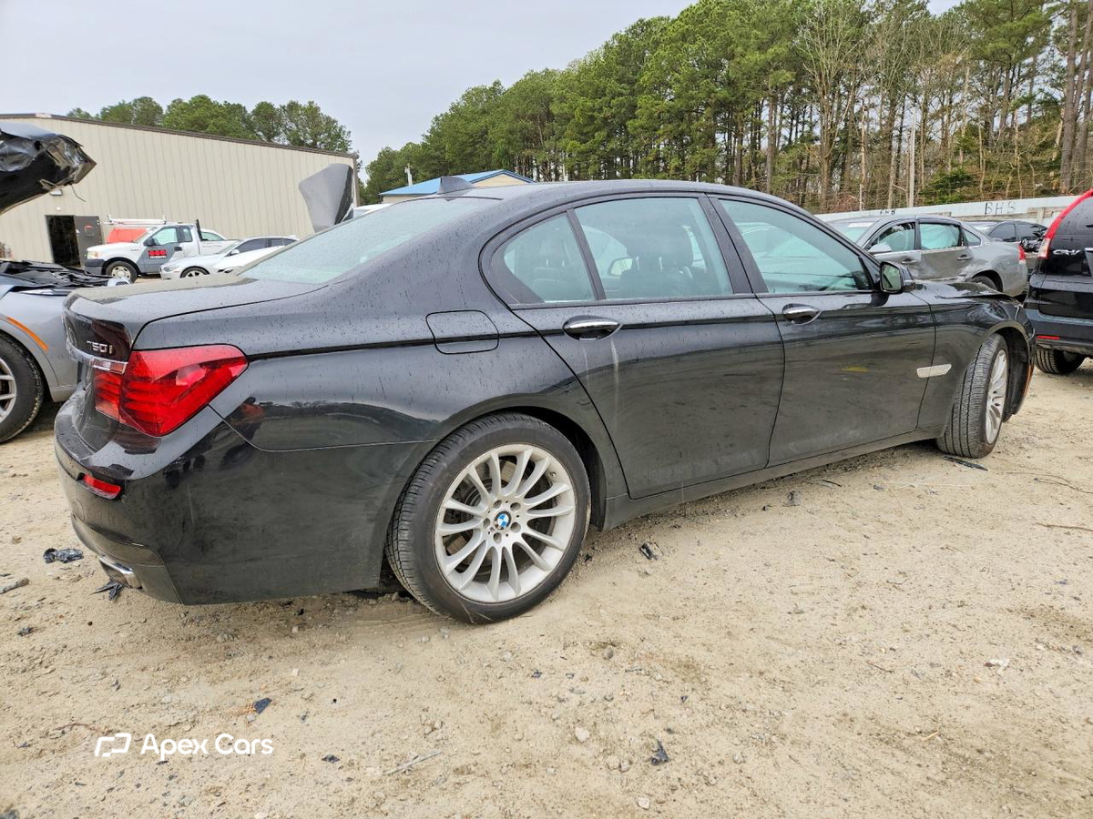BMW Series 7 2014