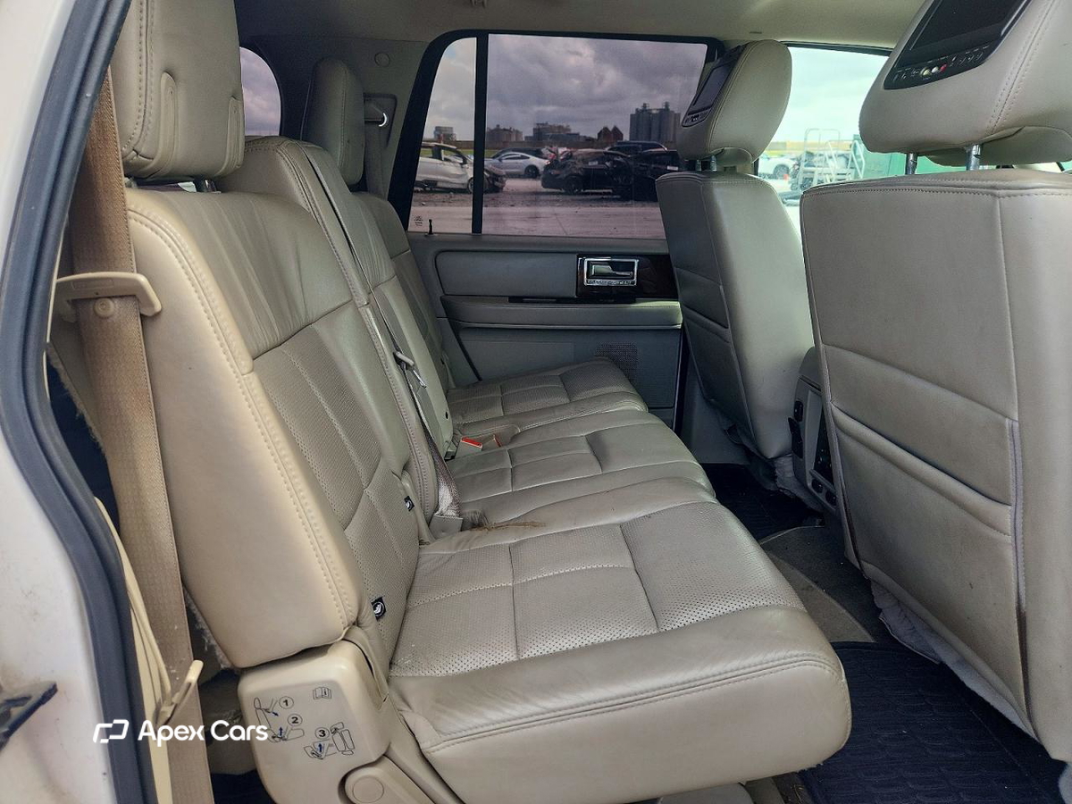 Lincoln Navigator 2012