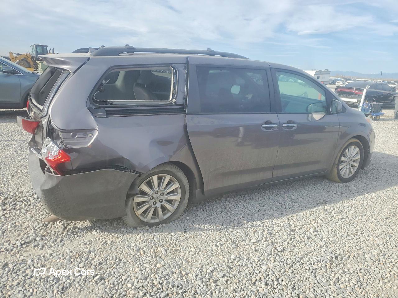 Toyota Sienna 2011