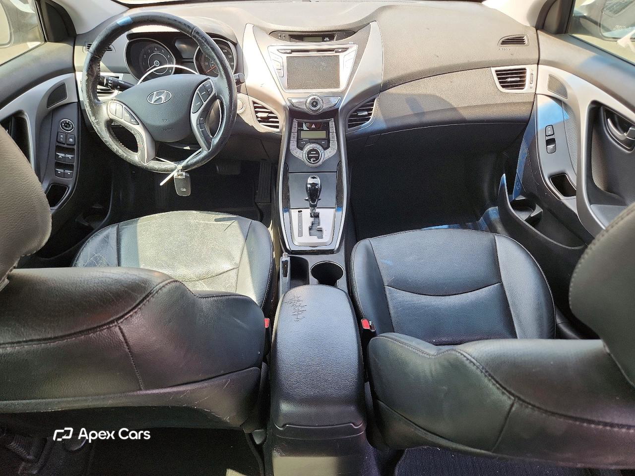 Hyundai Elantra 2013