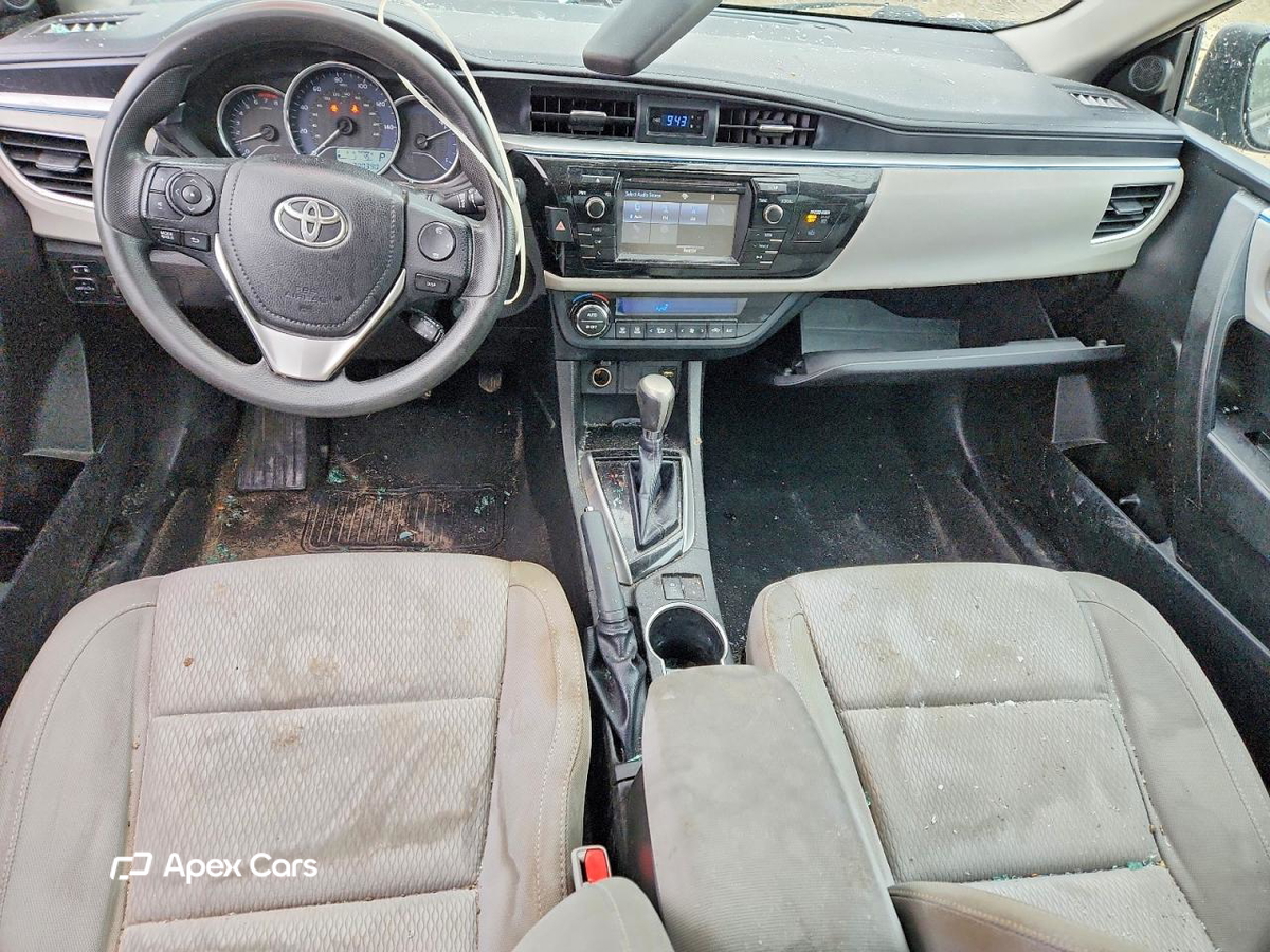 Toyota Corolla 2015