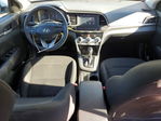 Hyundai Elantra 2019