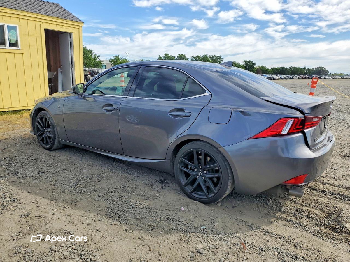 Lexus IS 2016