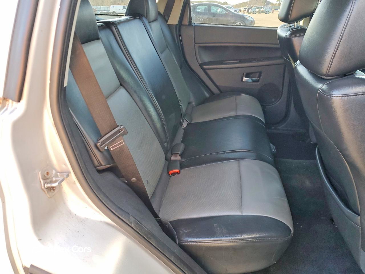 Jeep Cherokee 2010