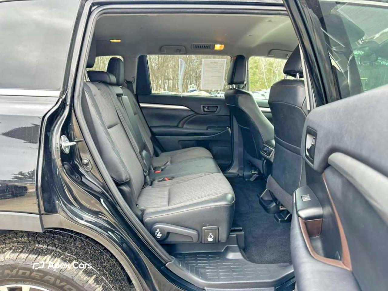 Toyota Highlander 2019