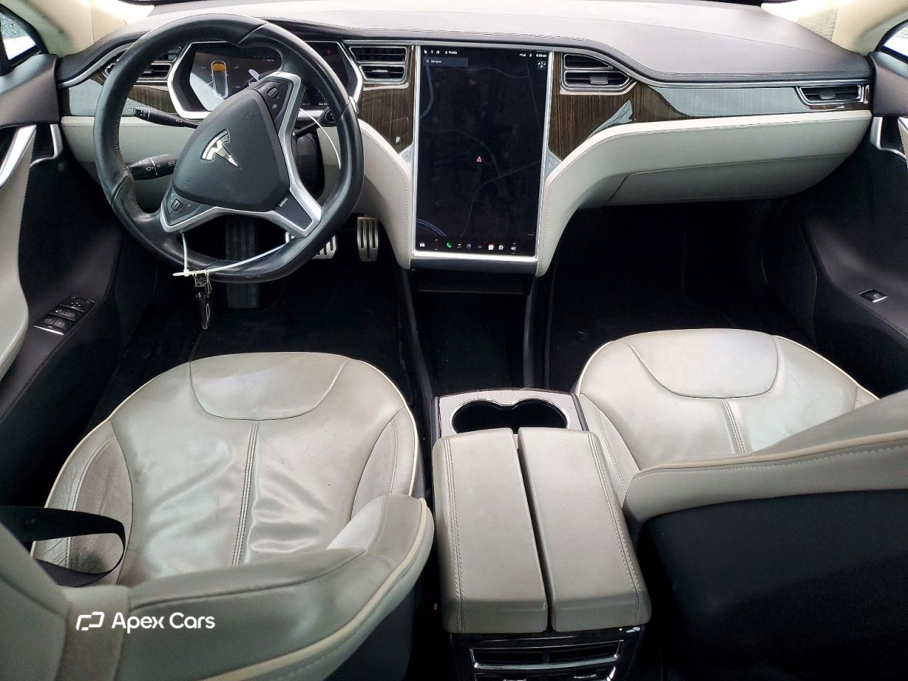 Tesla Model S 2013