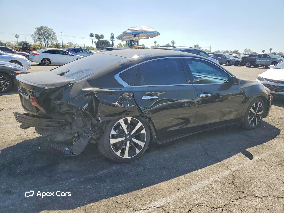 Nissan Altima 2018