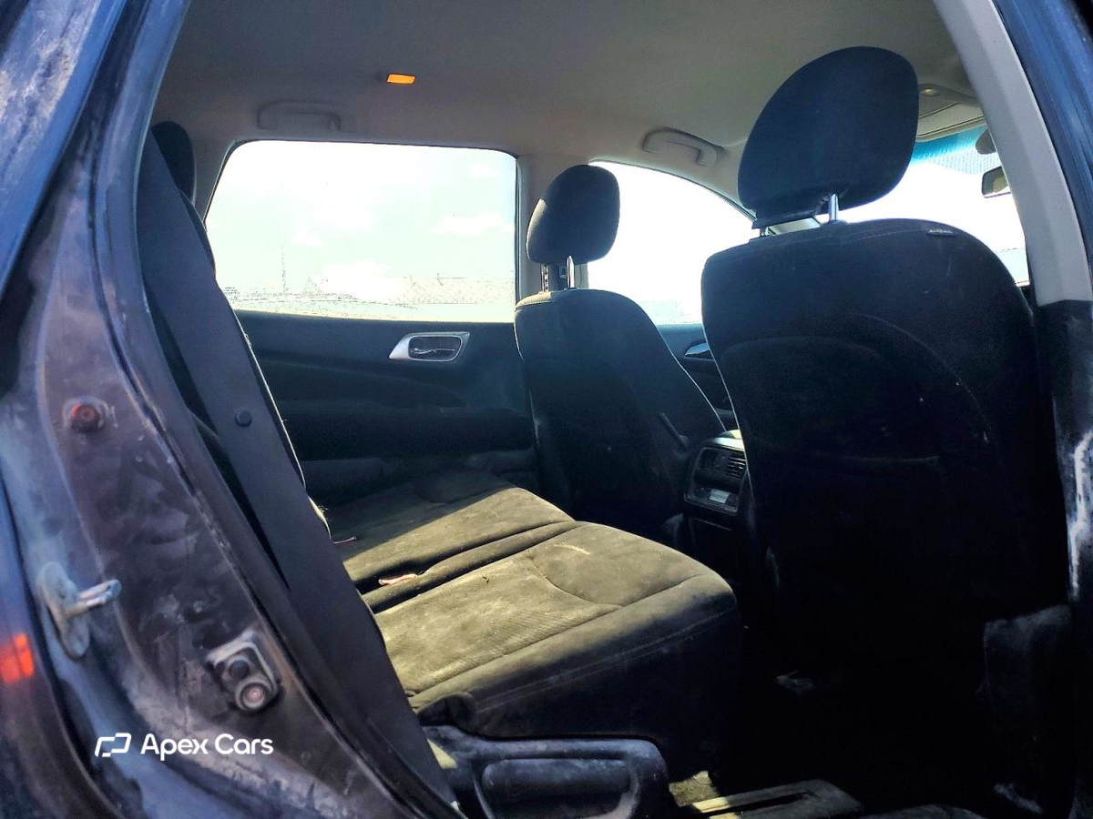 Nissan Pathfinder 2014