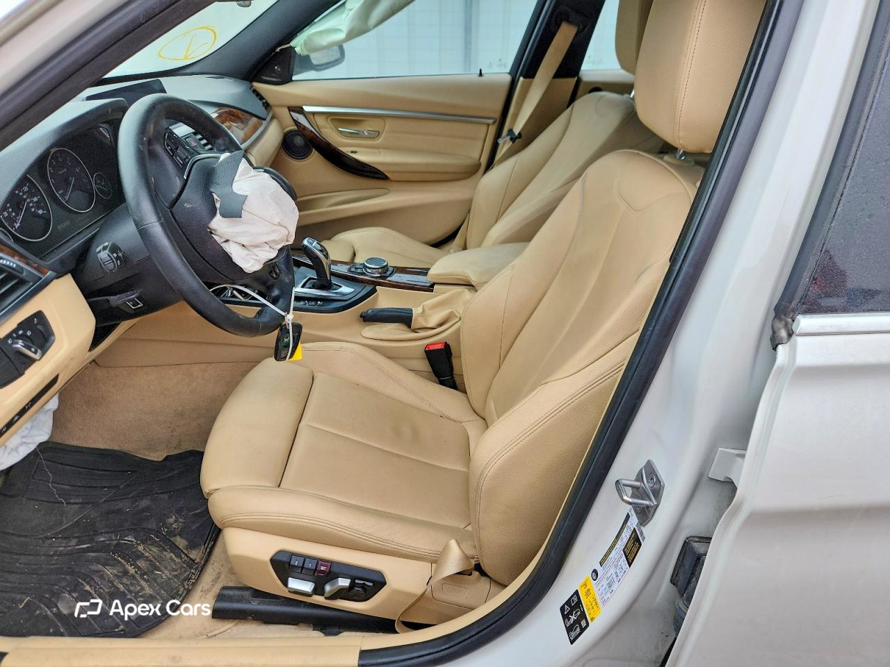 BMW Series 3 2016