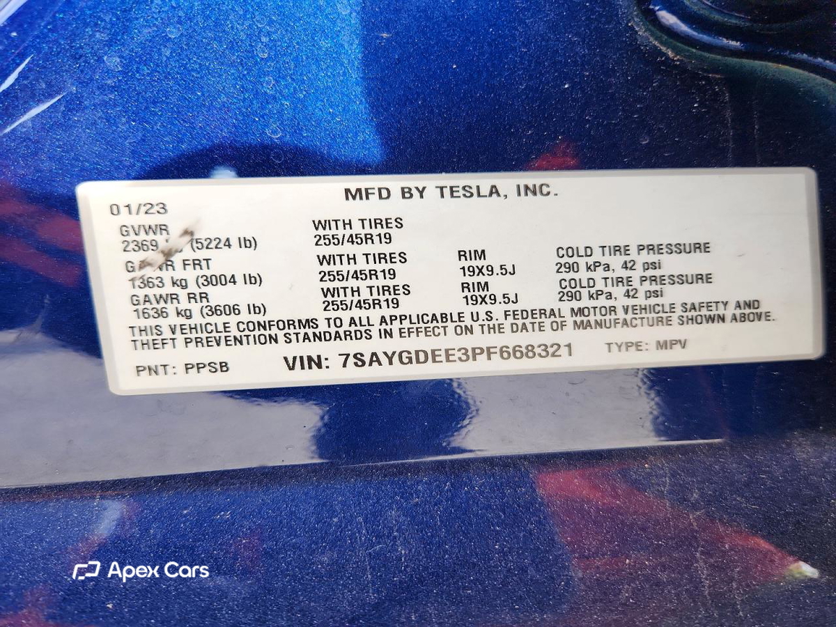 Tesla Model Y 2023