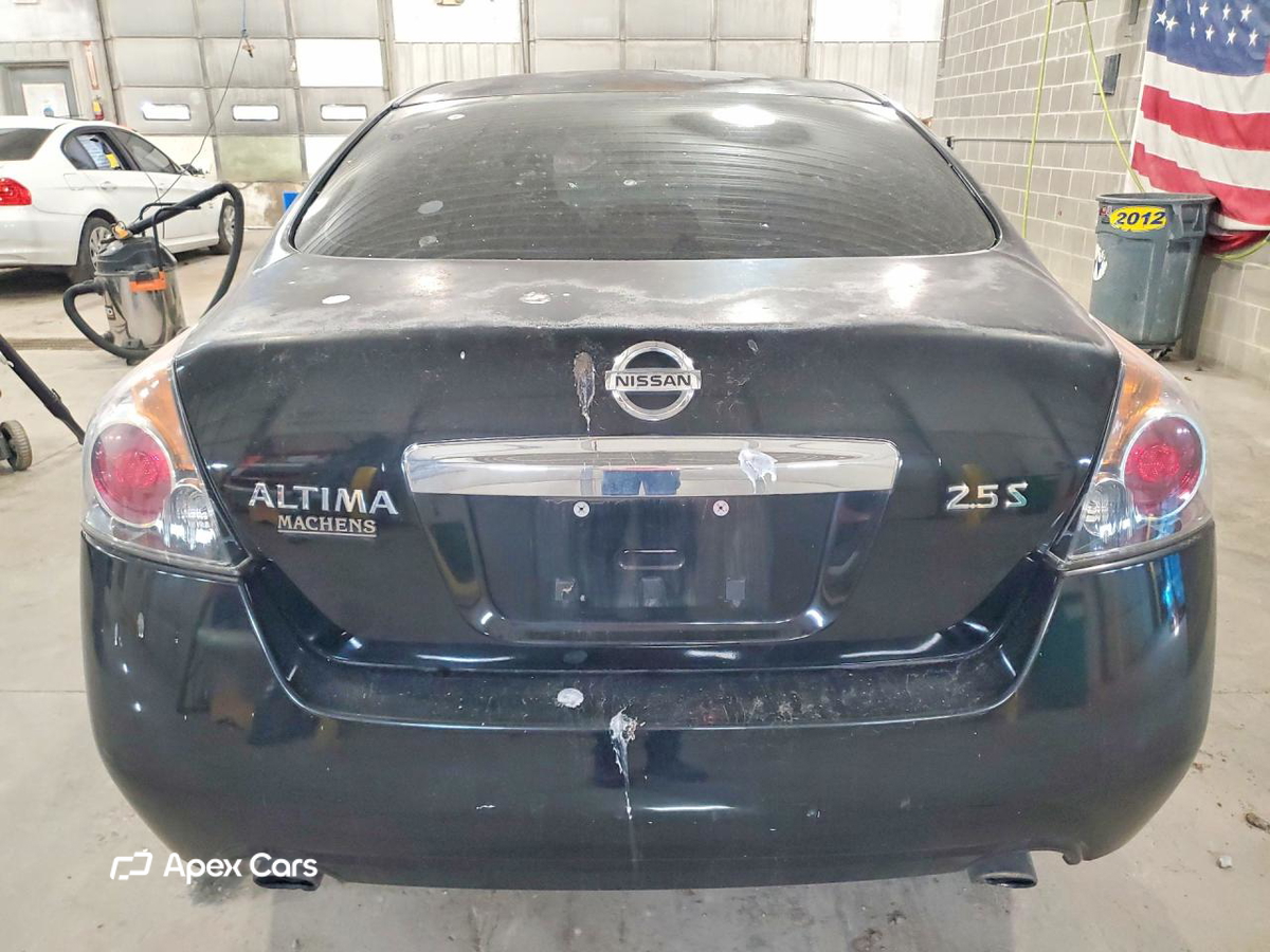 Nissan Altima 2012