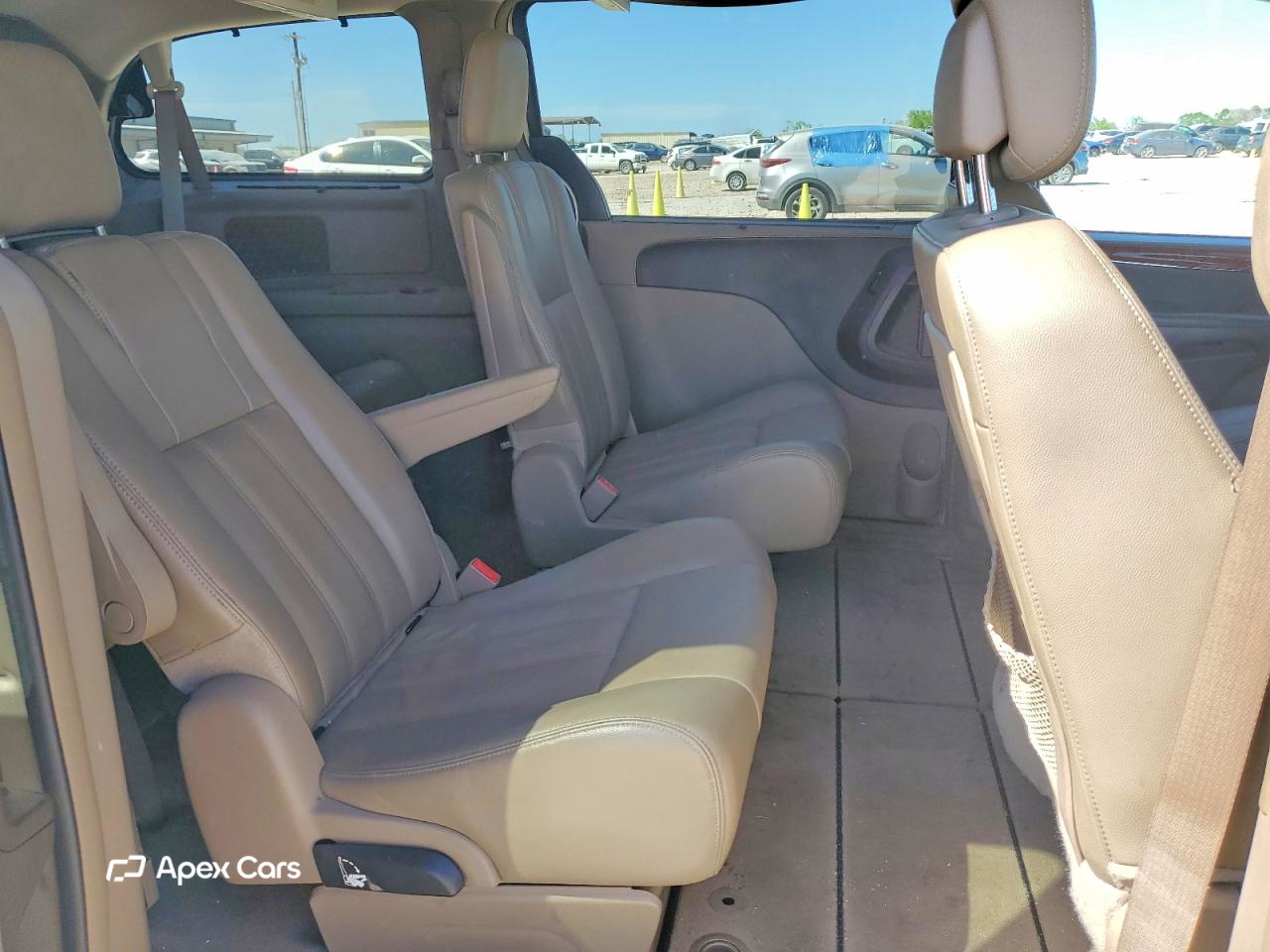 Chrysler Voyager 2013