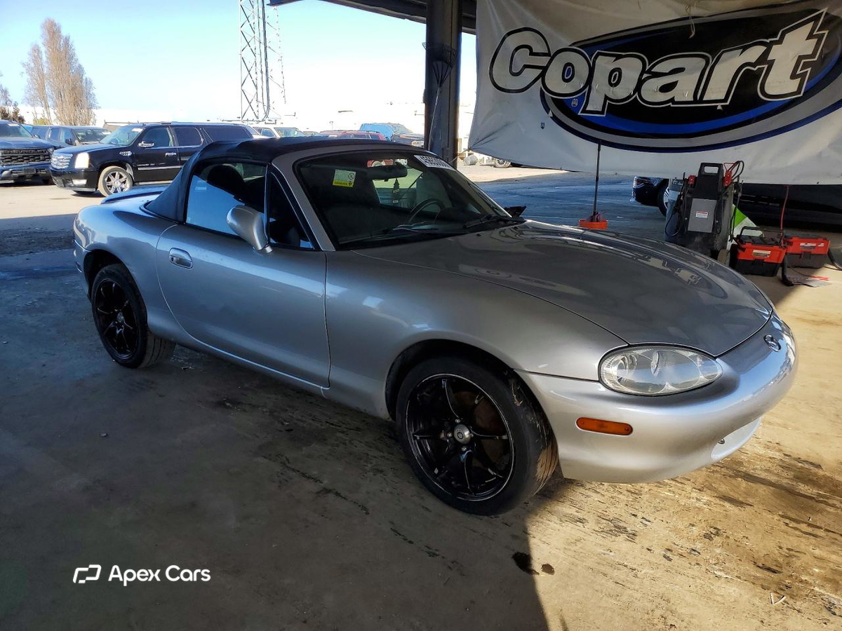 Mazda MX-5 2004