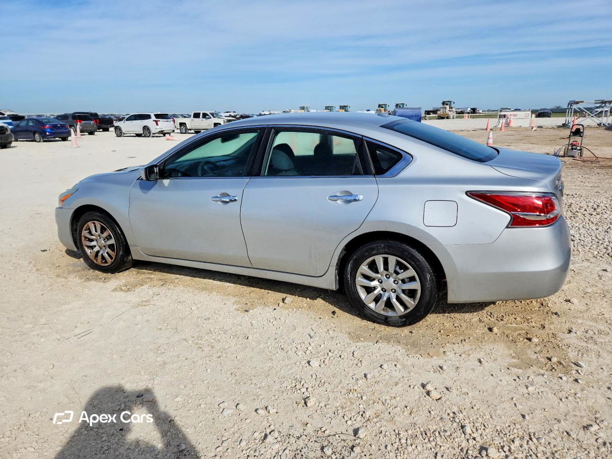 Nissan Altima 2015