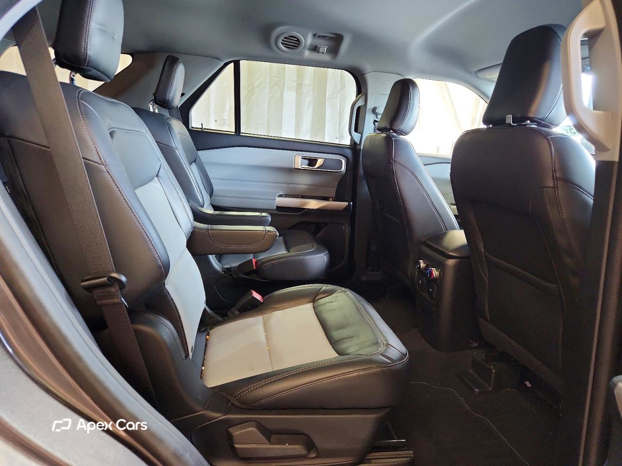 Ford Explorer 2022