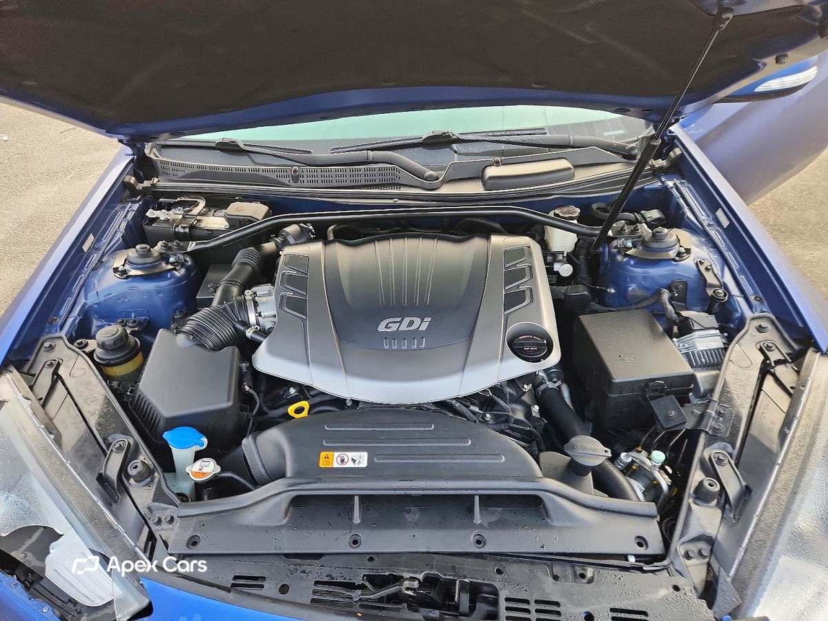 Hyundai Genesis 2016