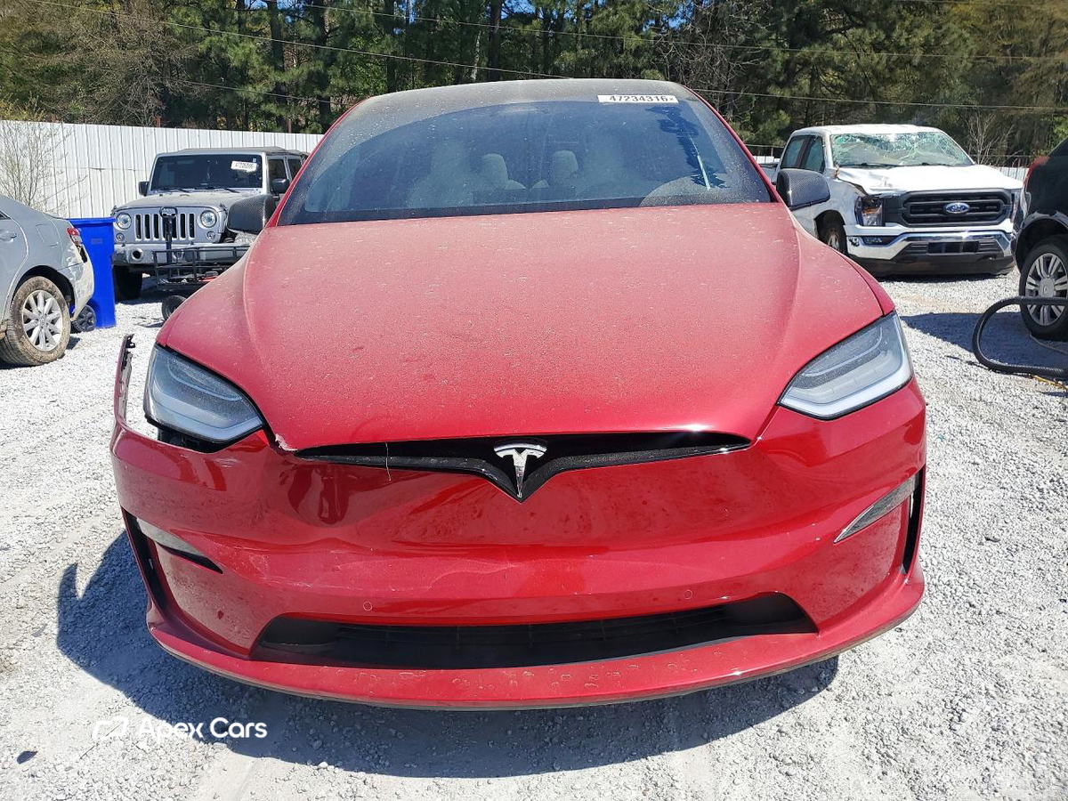 Tesla Model X 2022