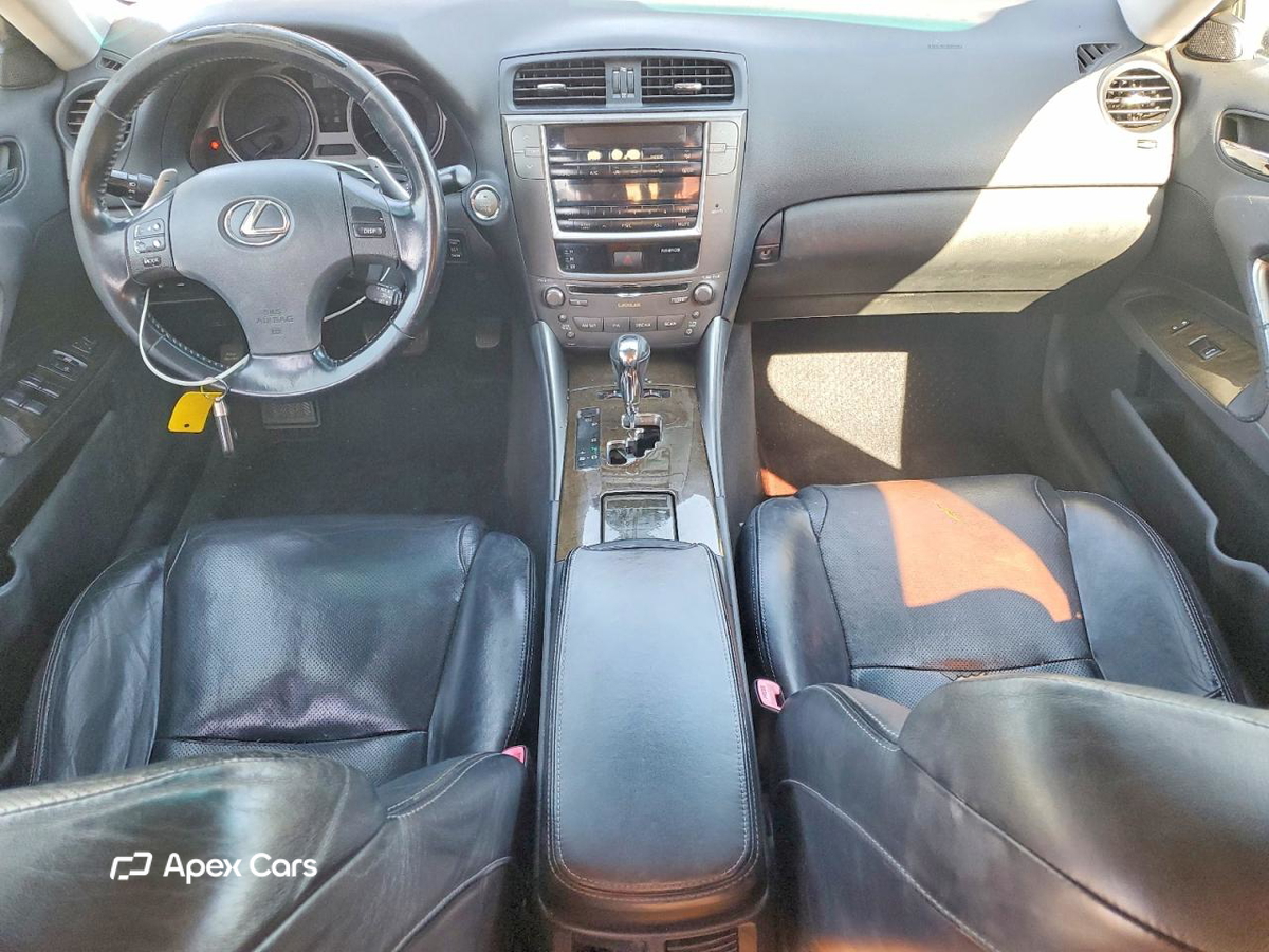 Lexus IS 2009