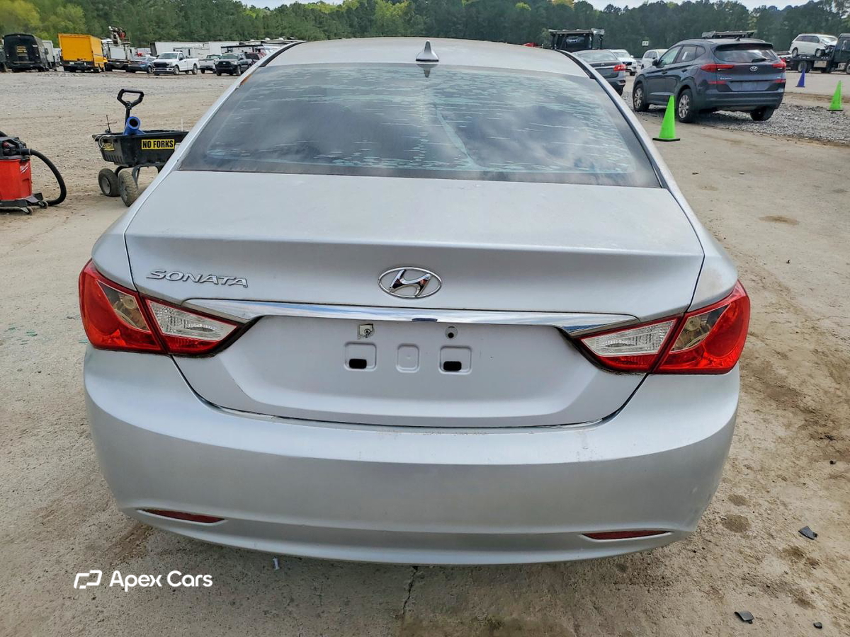 Hyundai Sonata 2013