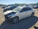 Nissan Maxima 2012