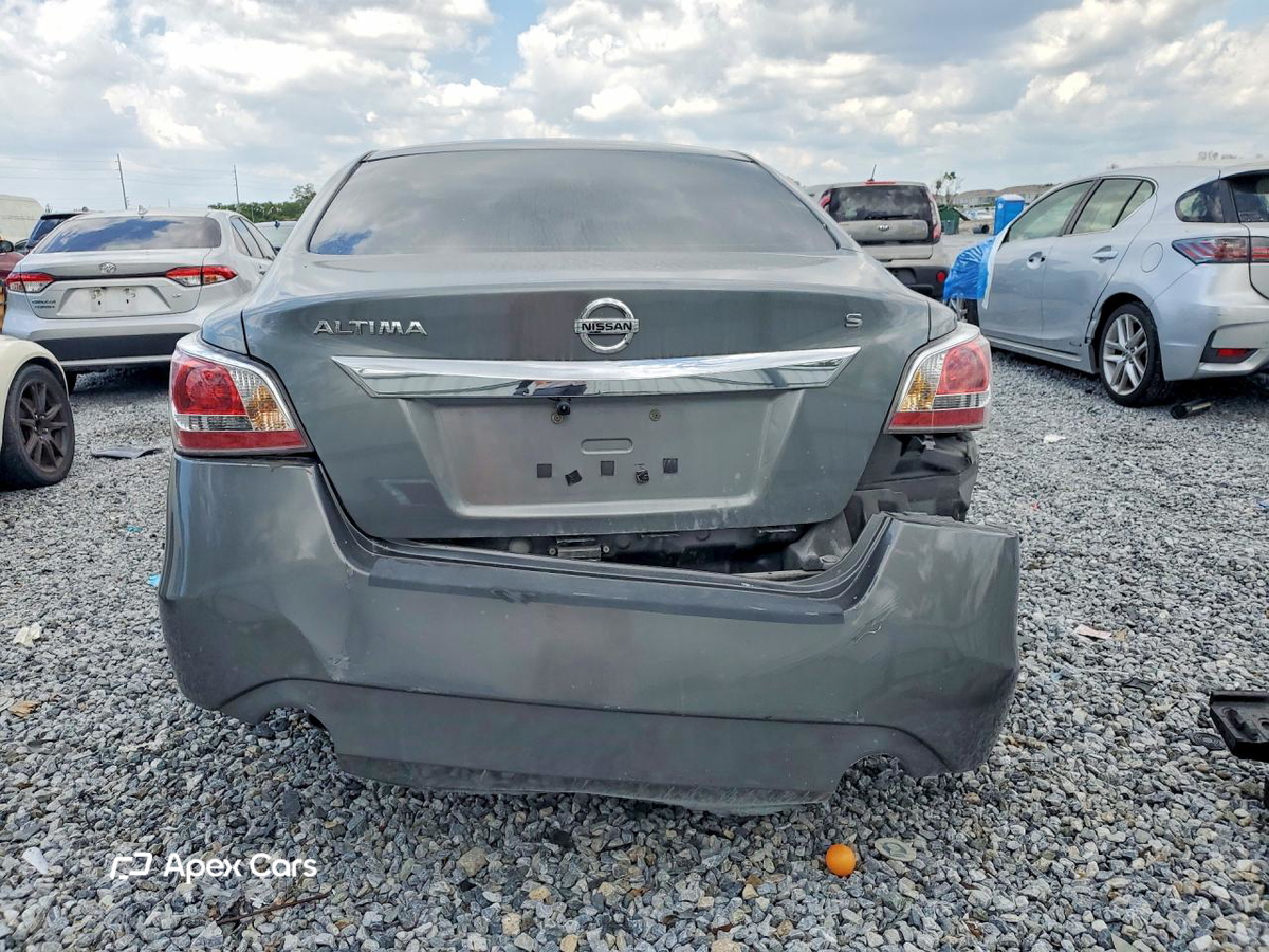 Nissan Altima 2015