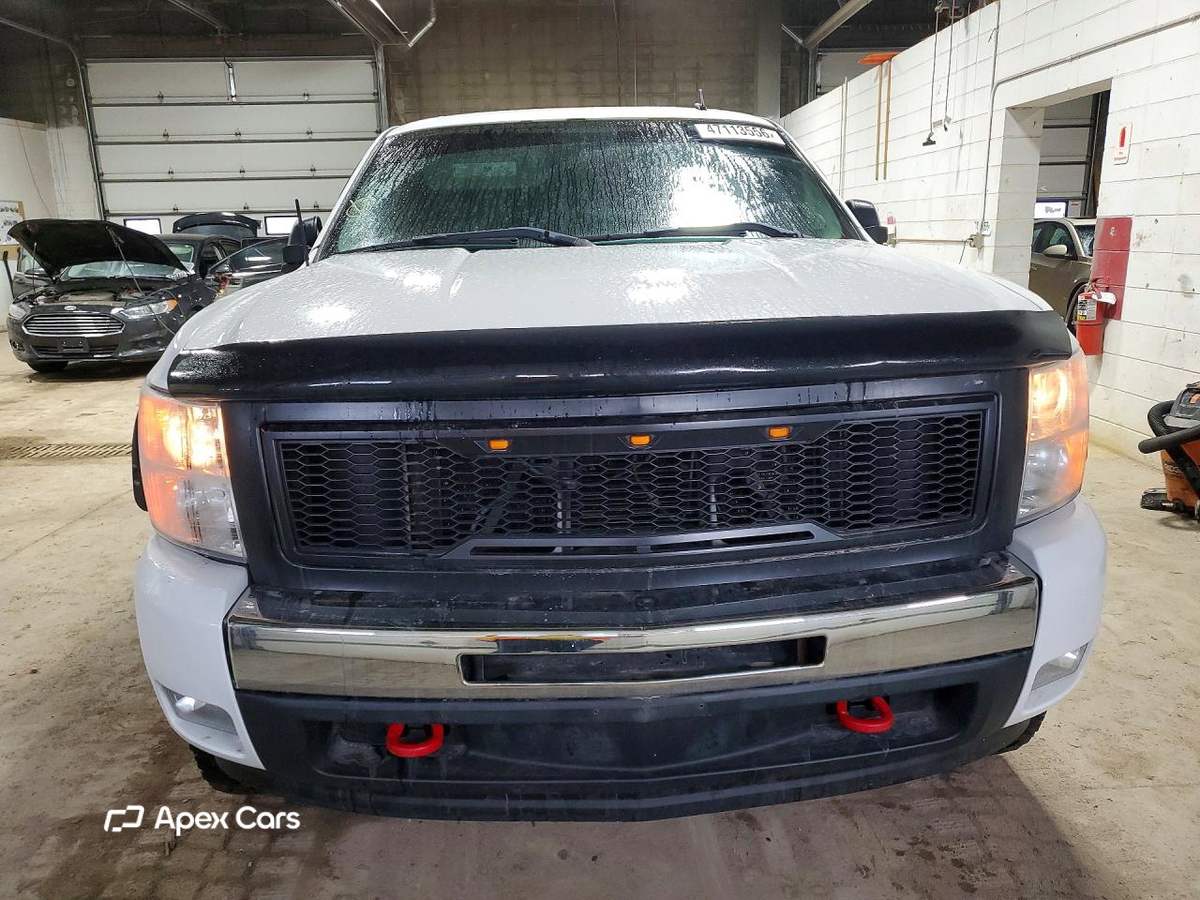 Chevrolet Silverado 2011