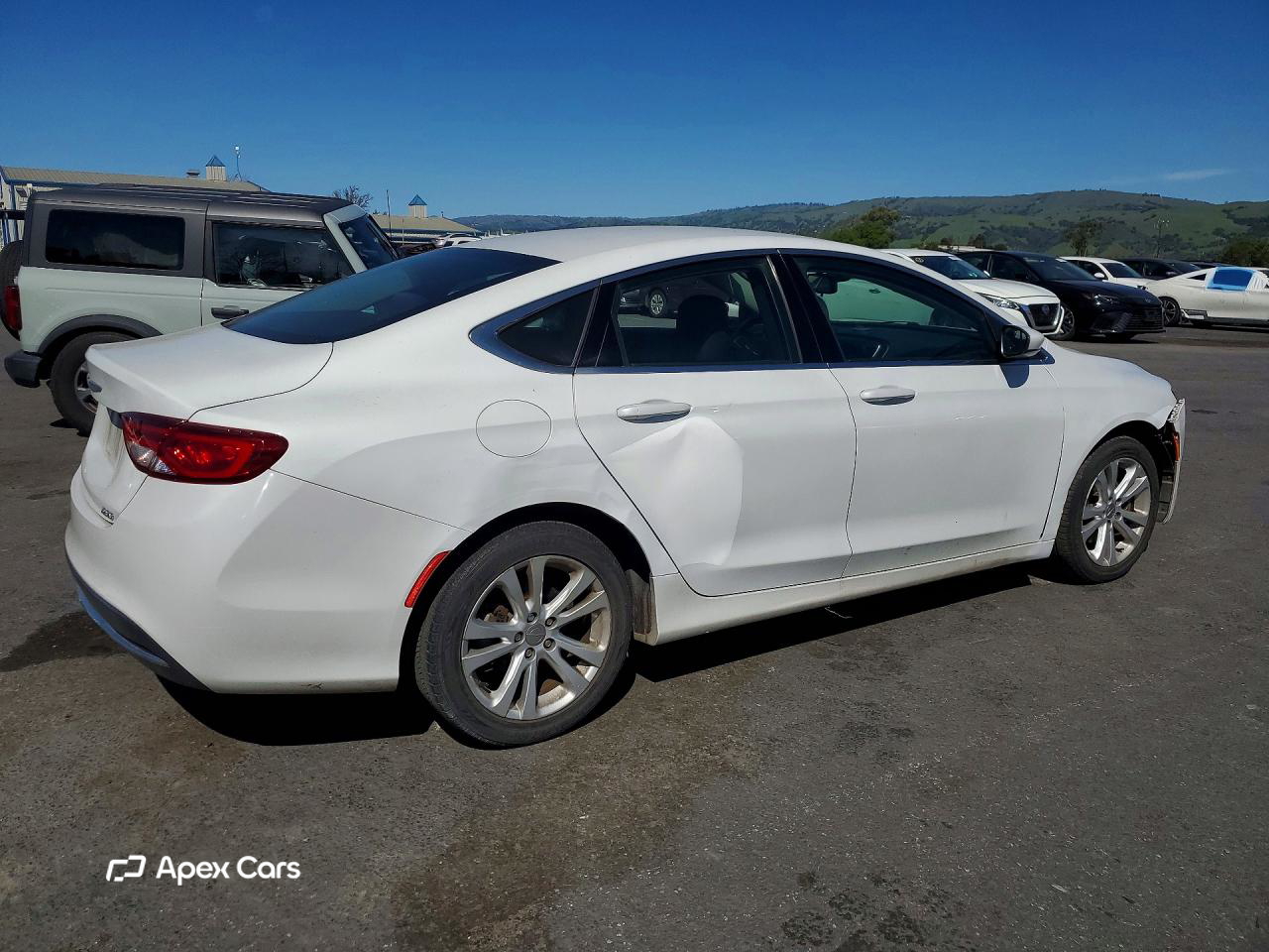 Chrysler 200 2015