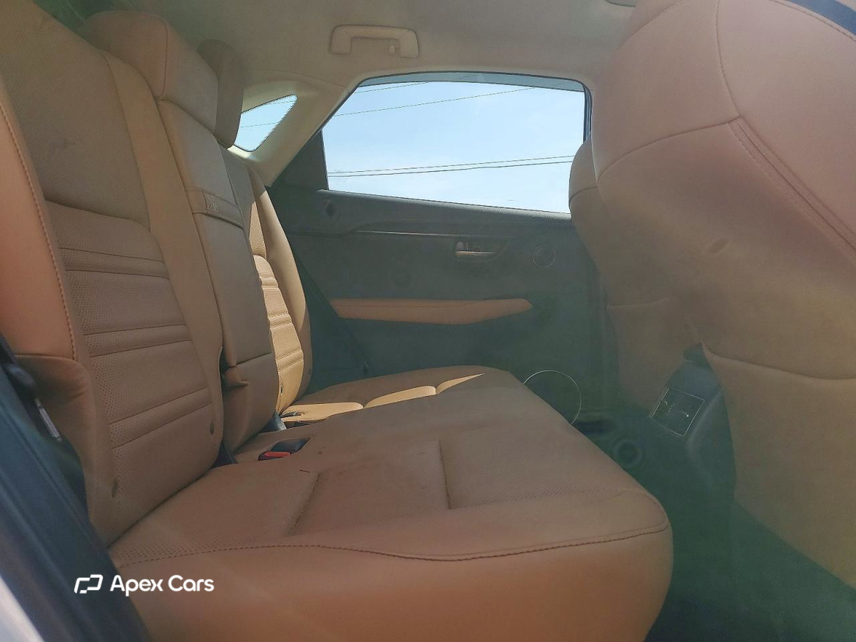 Lexus NX 2015